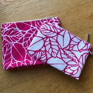 Clinique Big/Little Makeup Pouch Set